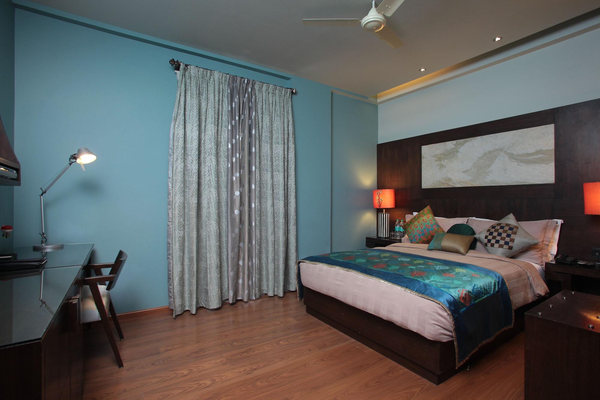Justa Mg Road Hotel Bangalore Luaran gambar