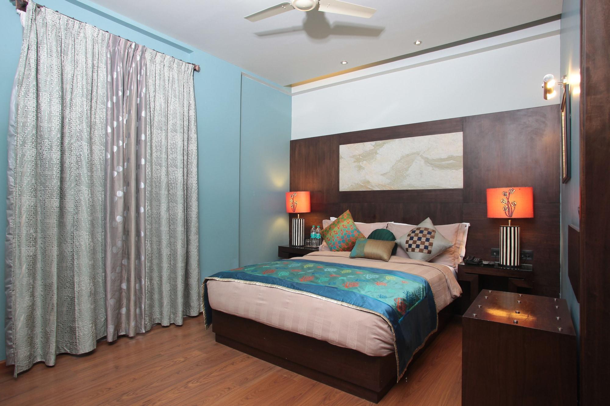 Justa Mg Road Hotel Bangalore Luaran gambar