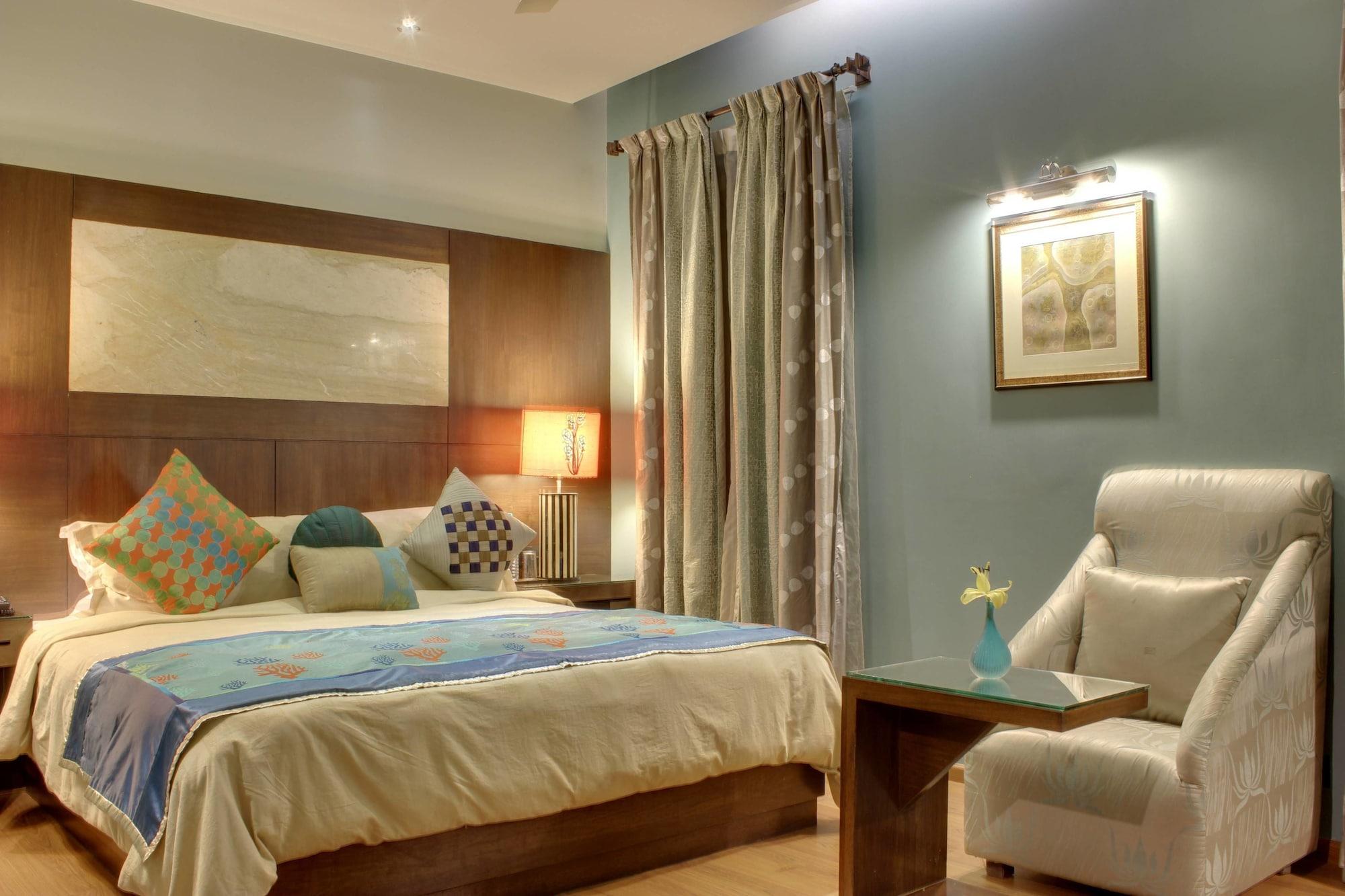 Justa Mg Road Hotel Bangalore Luaran gambar