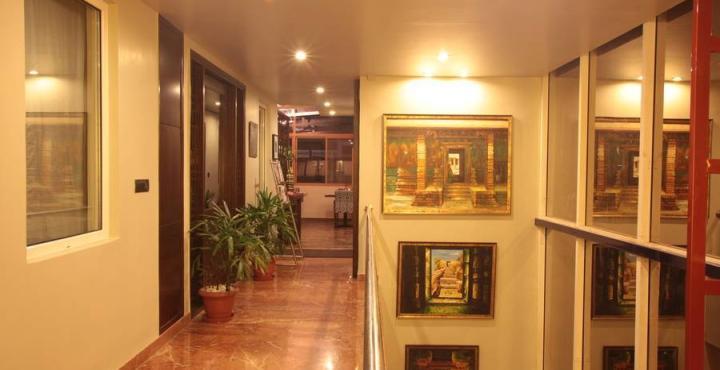 Justa Mg Road Hotel Bangalore Luaran gambar